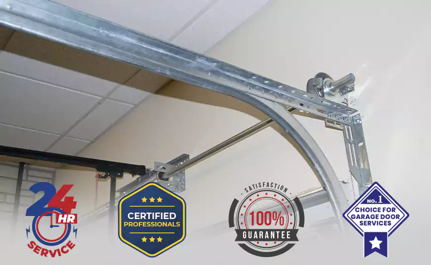 How Much Does a Garage Door Rail Replacement Cost in Goulds, FL?